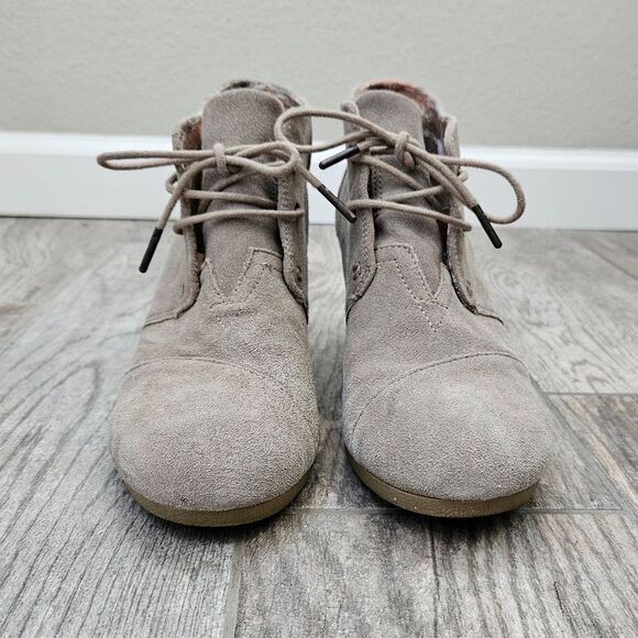 Toms Kala Suede Wedge Ankle Boots - Picture 2 of 12